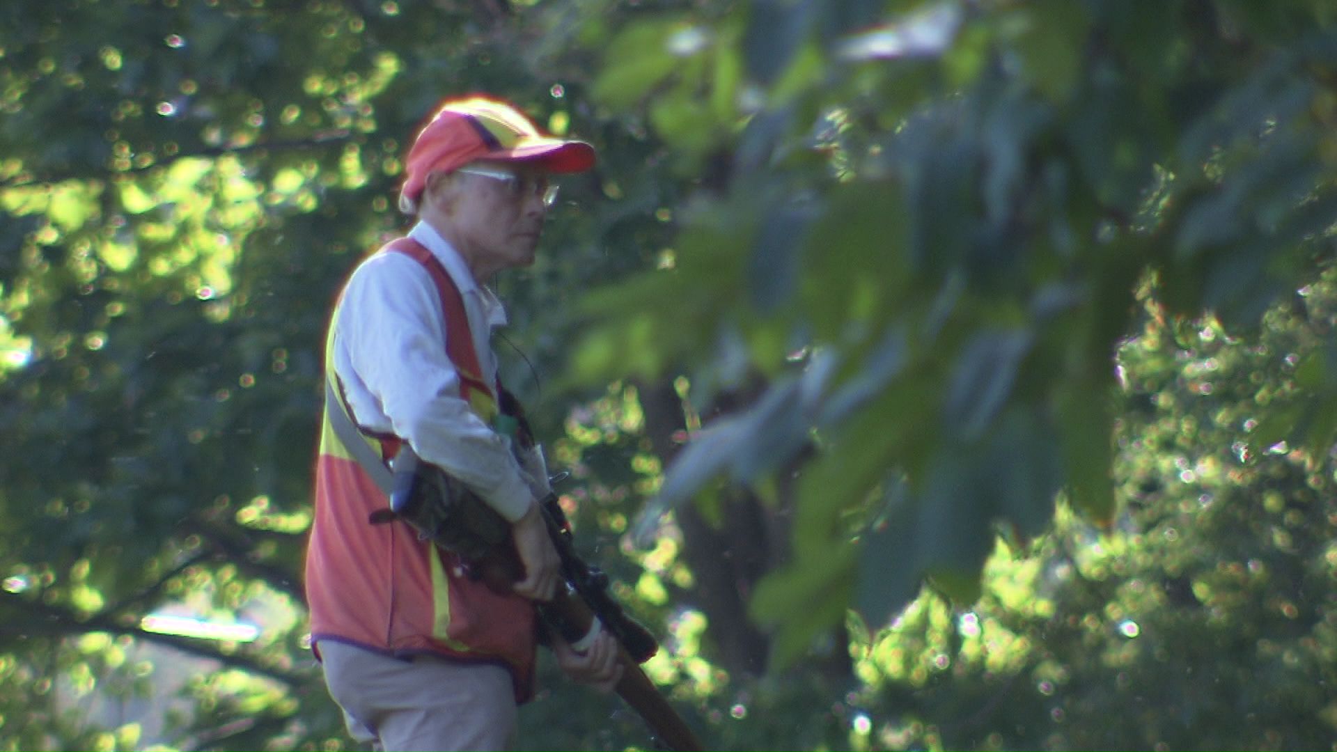 ハンターが山に