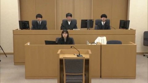 札幌地裁の守山修生裁判長(廷内の様子)