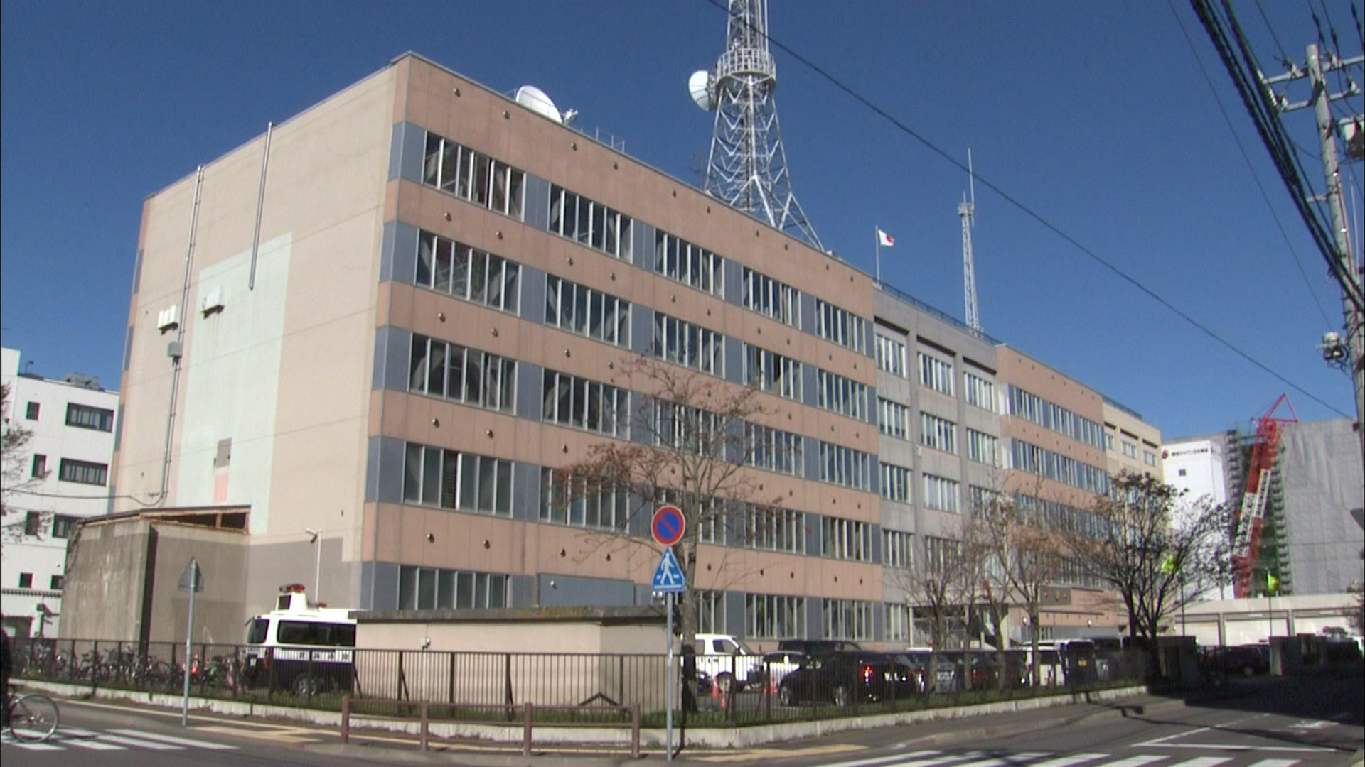 拾った財布から現金約14万円を抜き取った男を逮捕した北海道警釧路署