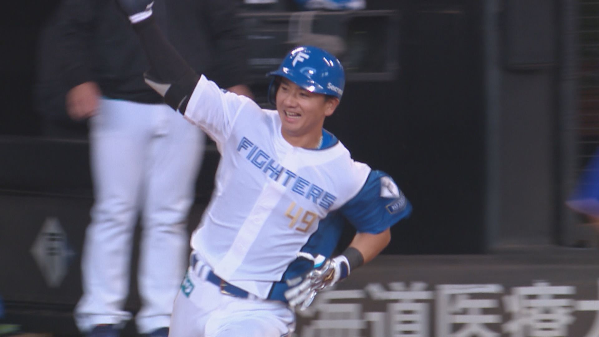 6回に第4号ソロホームランを放った大塚選手