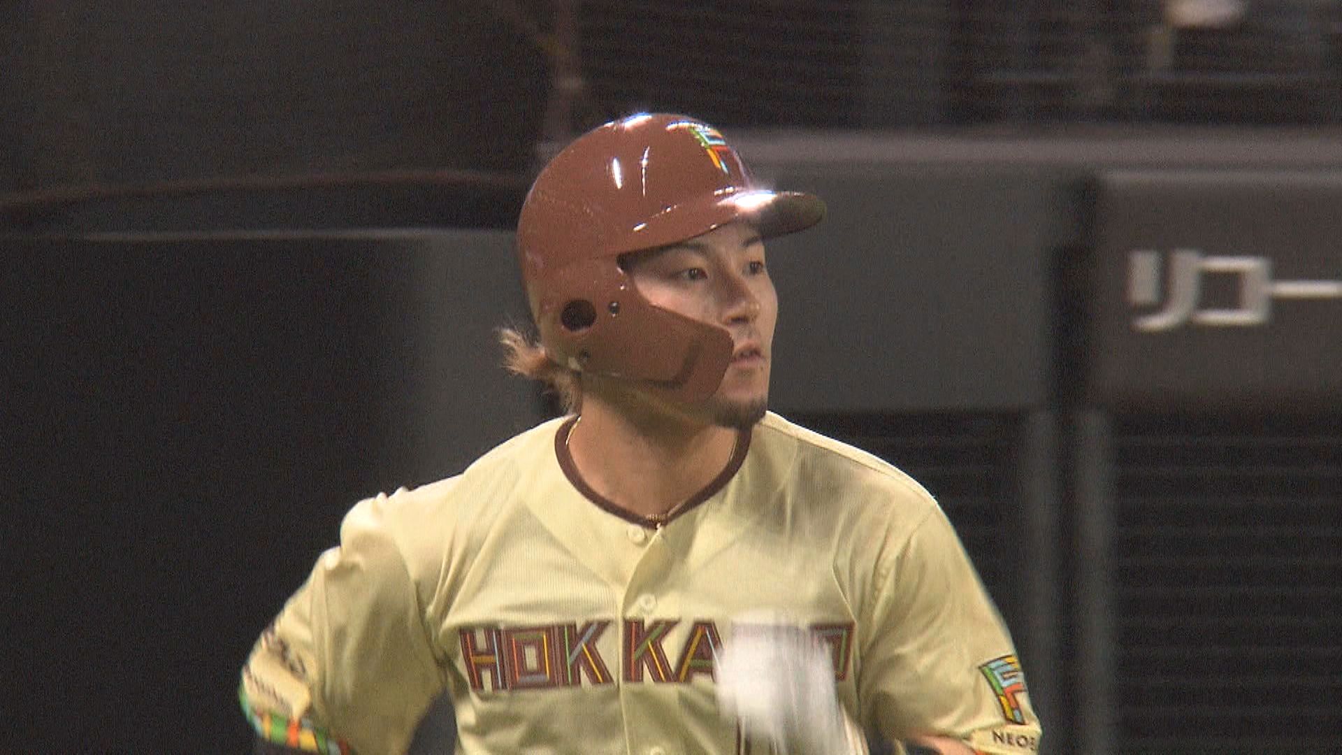 特大アーチを含む3安打の水野達稀選手